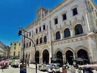 Thumbnail photo of a train station linking to Yellow Bus Tour photo page